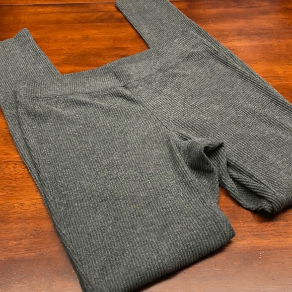 EXPRESS Ribbed Leggings Gray Size Small - Picture 1 of 4